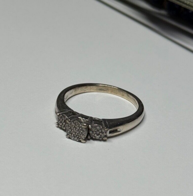 Jtw 925 Sterling Silver Sapphire Ring Size 7