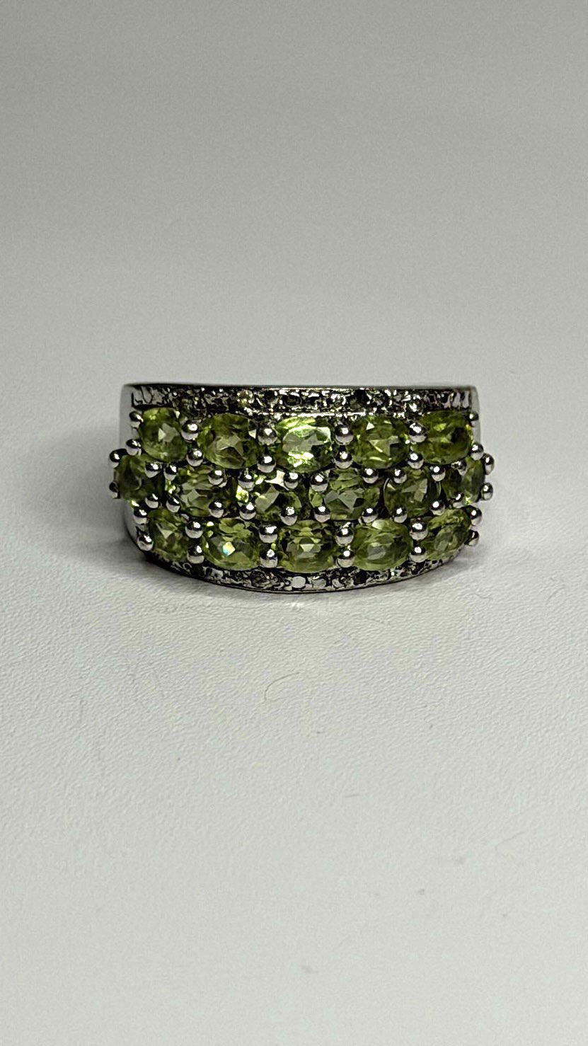 925 Sterling Silver Olive Green Peridot & Beryl Stones Ring Size 7