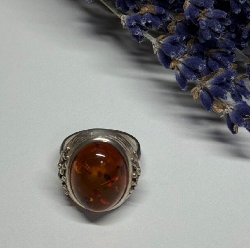 925 Sterling Silver Amber Ring Size 6