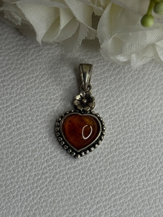 925 Sterling Silver Amber Heart & Flower Pendant Length 1.15 Inch