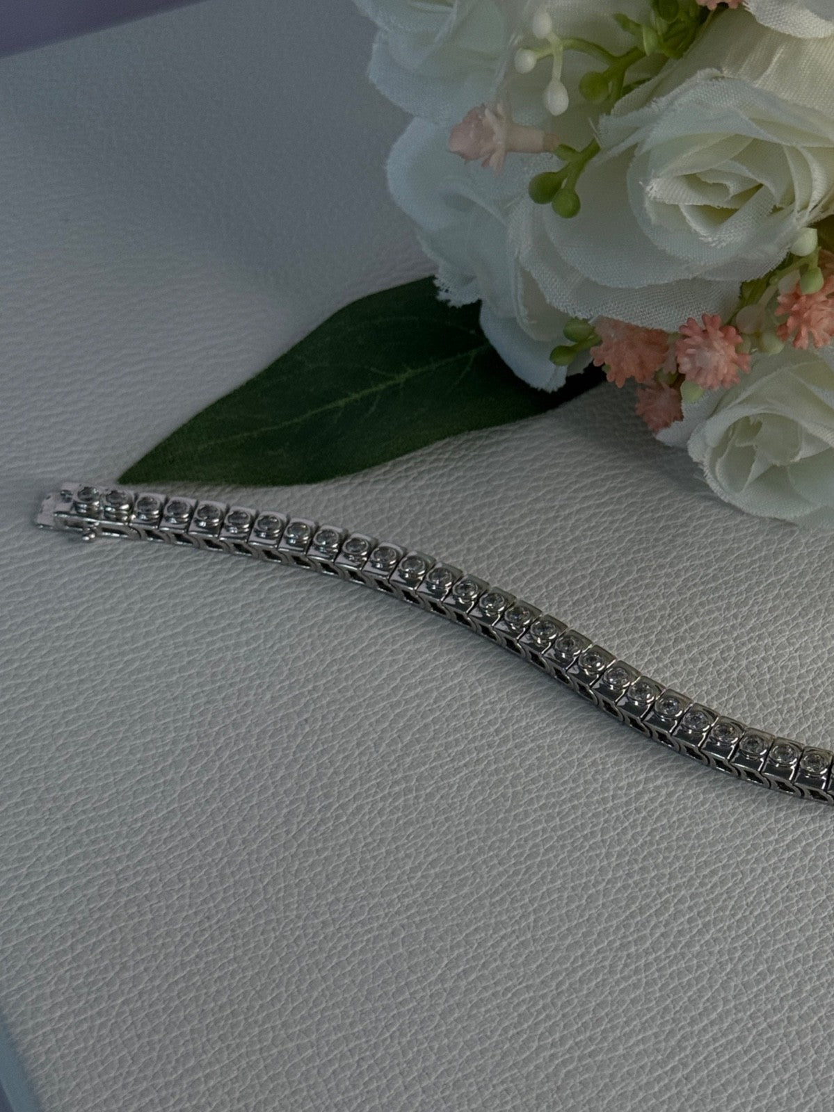 Elegant 925 Sterling Silver CZ Bracelet Length 7.5 Inch