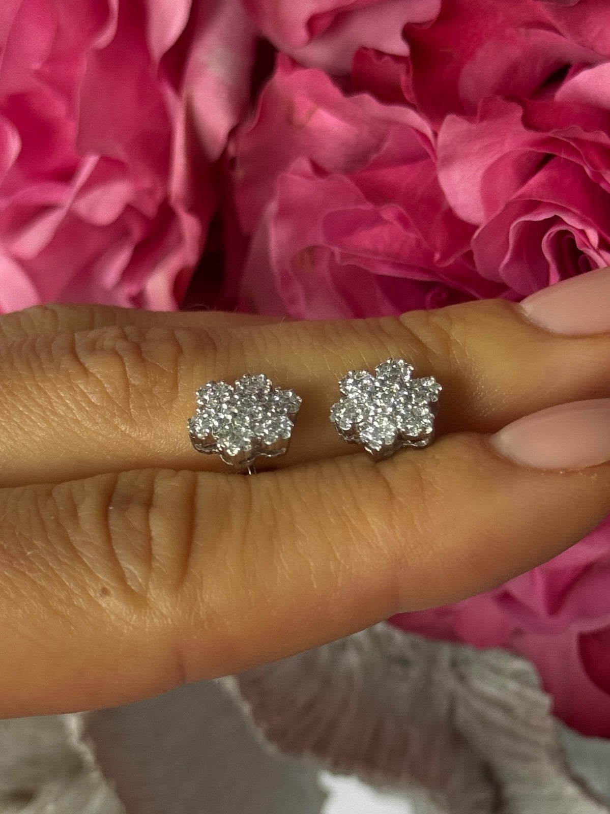 14K White Gold Diamond Flower Earrings