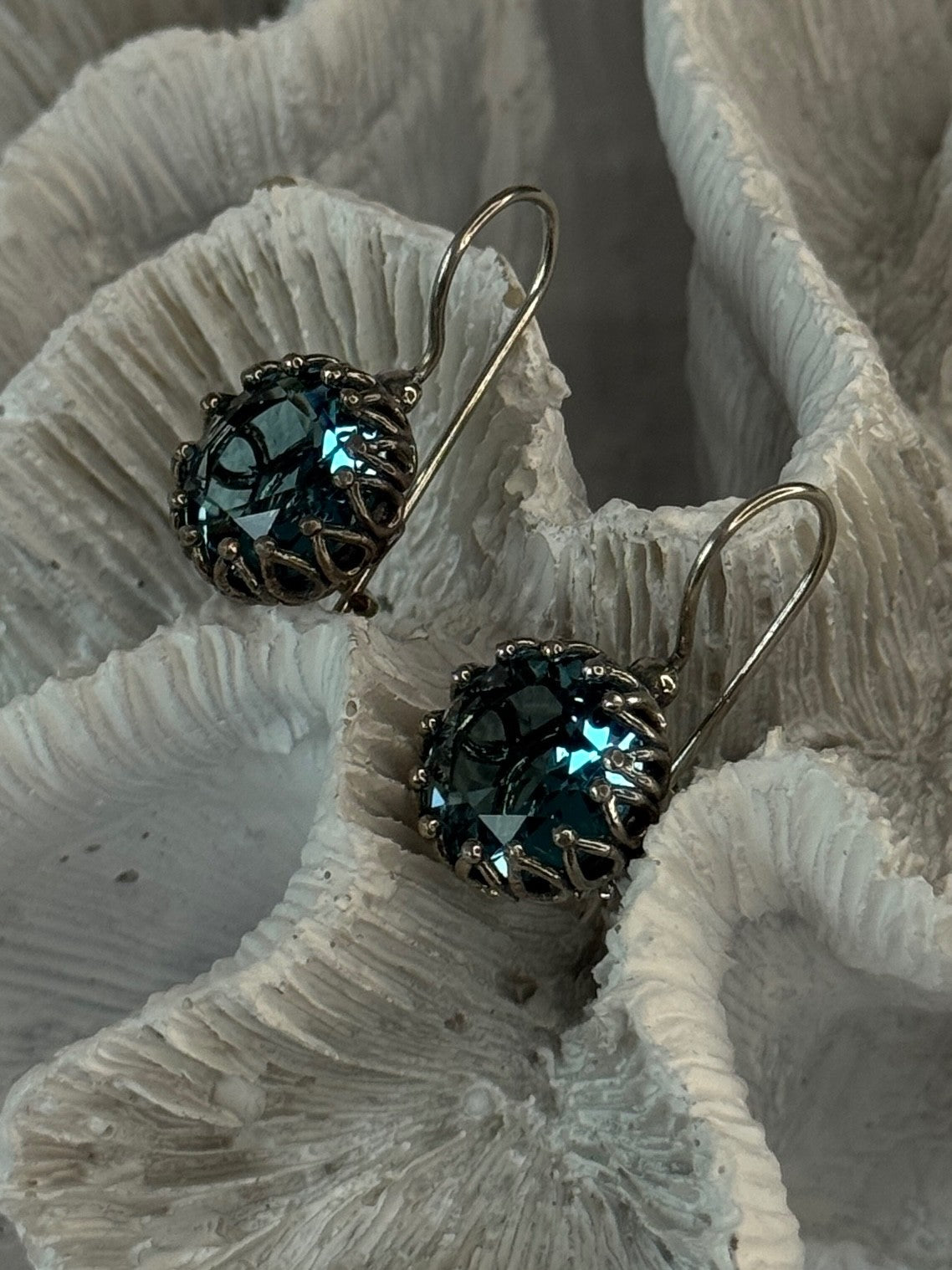 925 Sterling Silver Blue Tourmaline Earrings Length 1 Inch