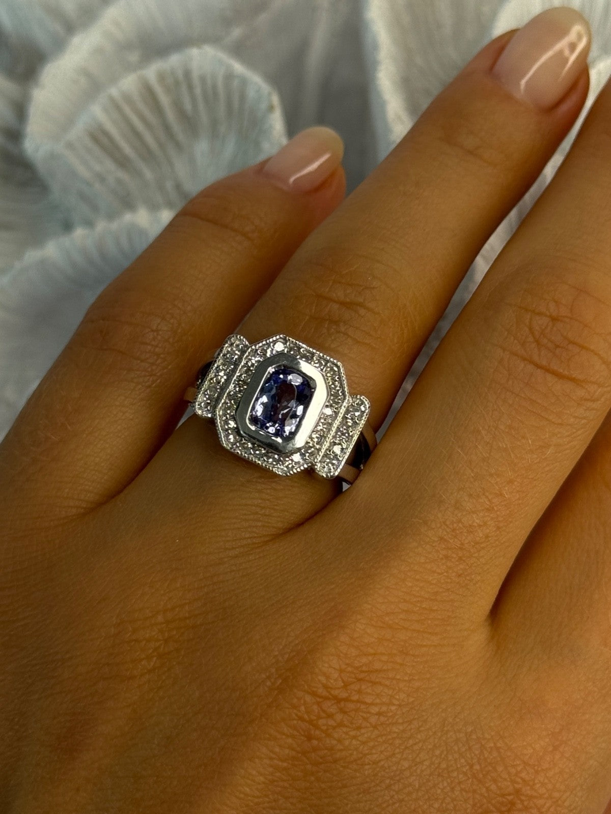 14K White Gold Tanzanite & Diamond Ring Size 6