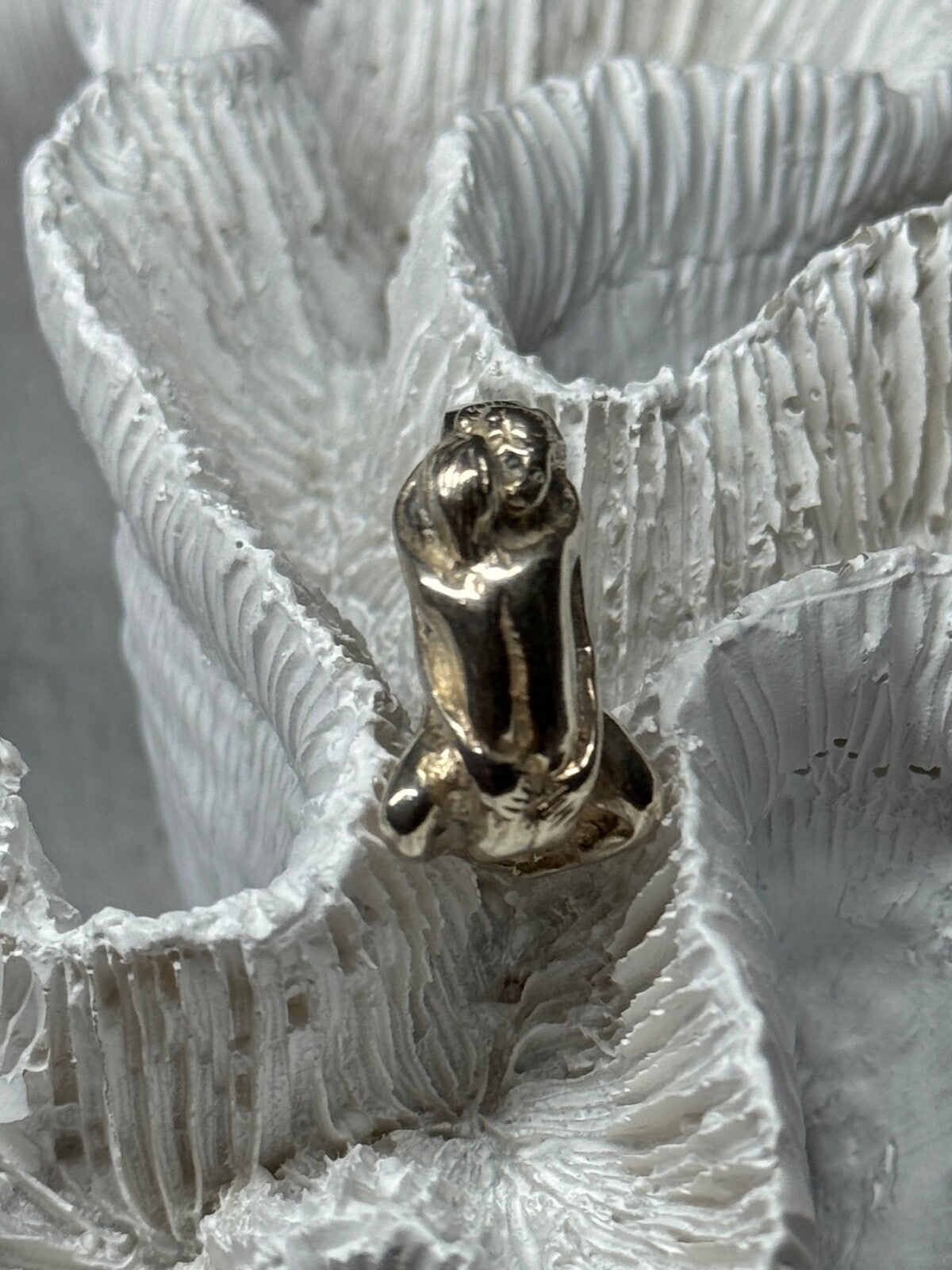 925 Sterling Silver Kamasutra Ring Size 7