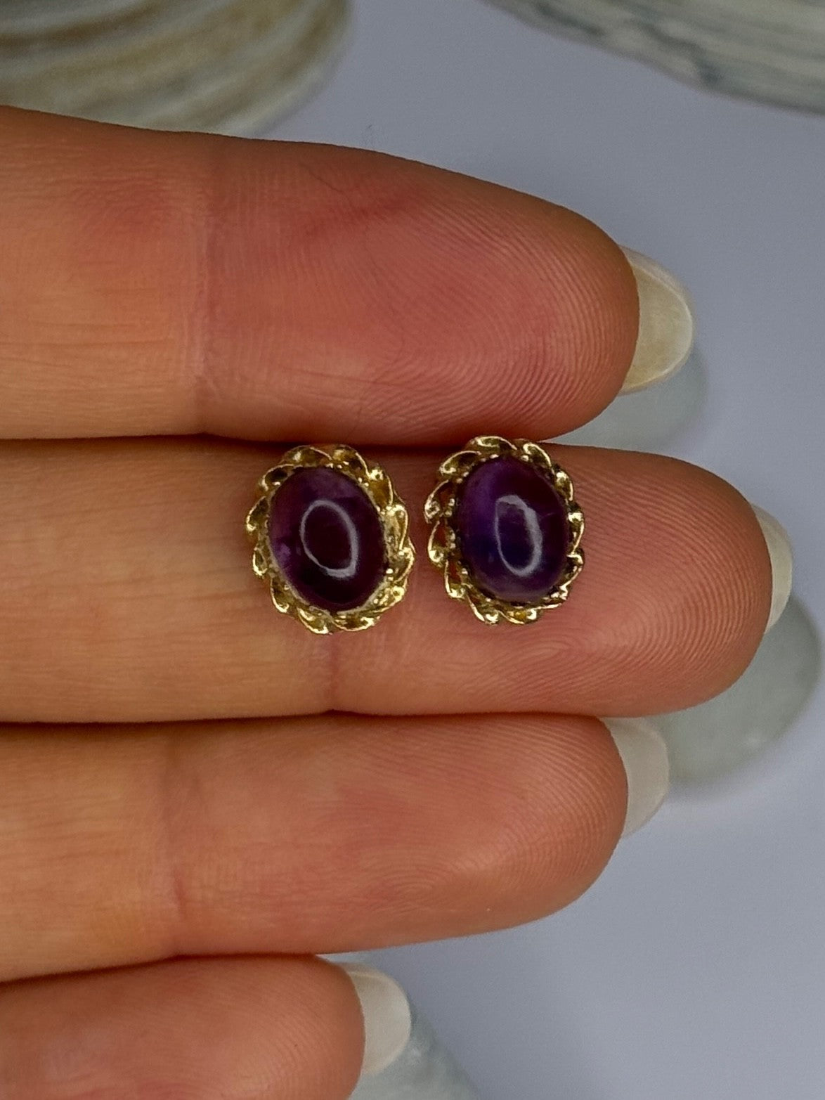 14K Yellow Gold Amethyst Stud Earrings Length 0.40 Inch