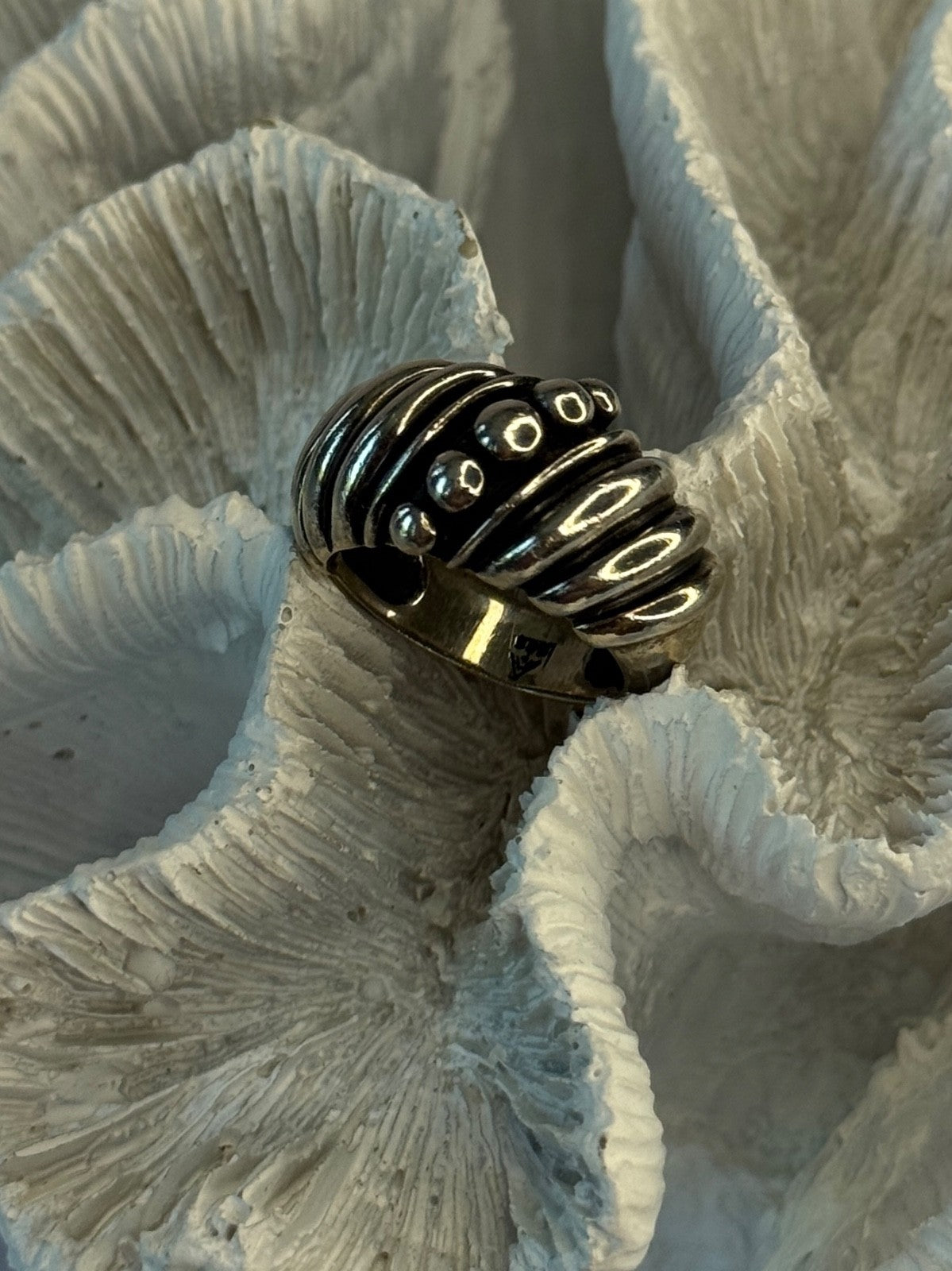 Unique Design 925 Sterling Silver Ring Size 7
