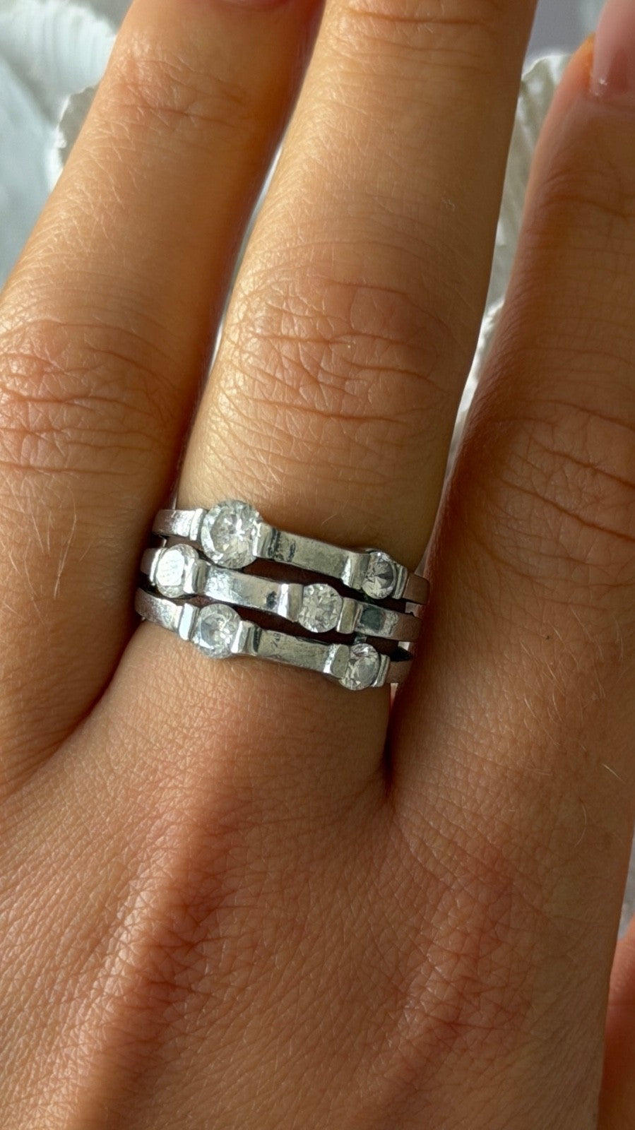 Elegant Design 925 Sterling Silver White Topaz Ring Size 8
