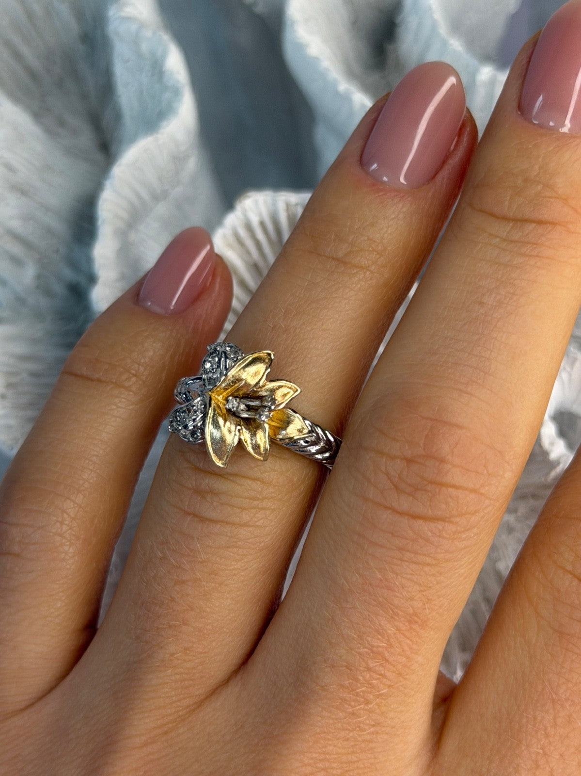 925 Sterling Silver Gold Plated Cz Flower Ring Size 6