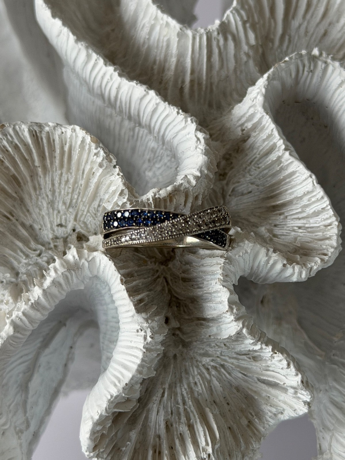 925 Sterling Silver White & Blue Spinel Ring Size 9.5