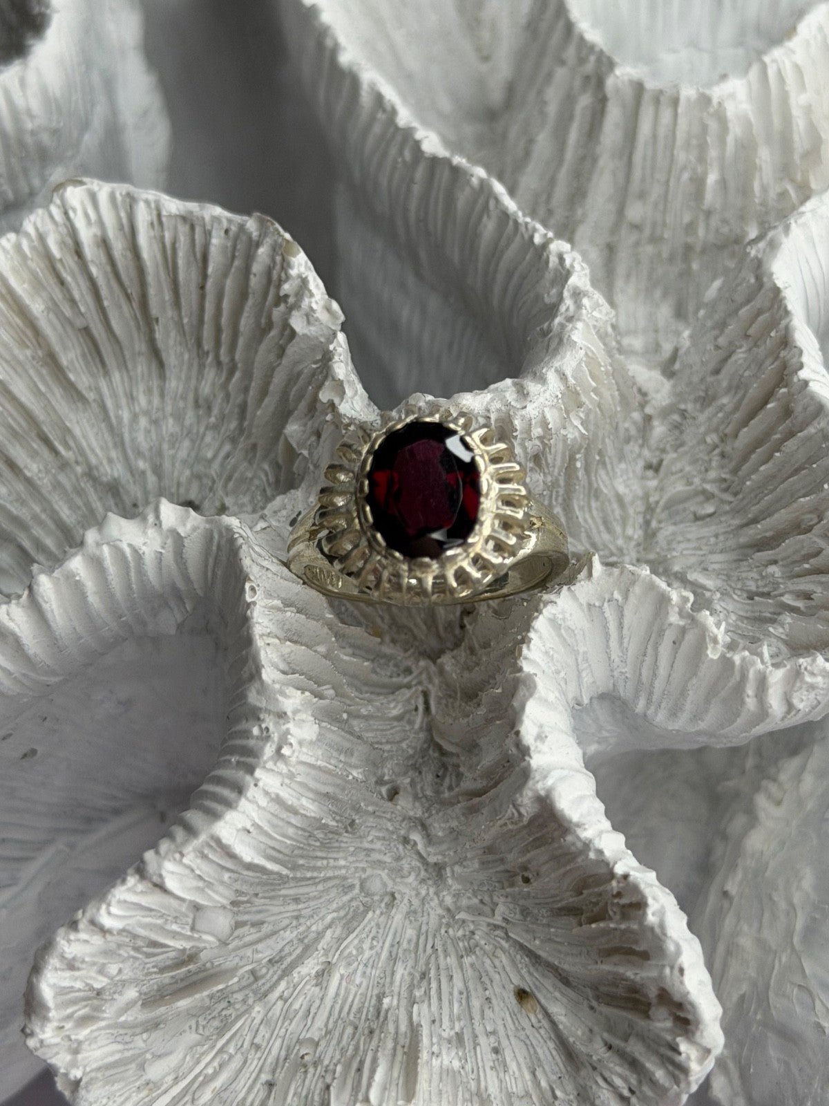 925 Sterling Silver Garnet Ring Size 5