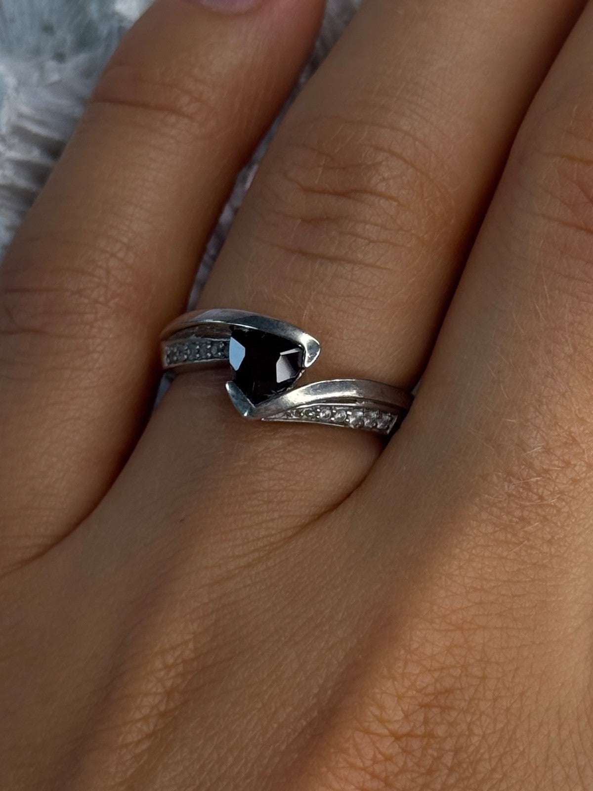 925 Sterling Silver Garnet & Beryl Ring Size 6.5