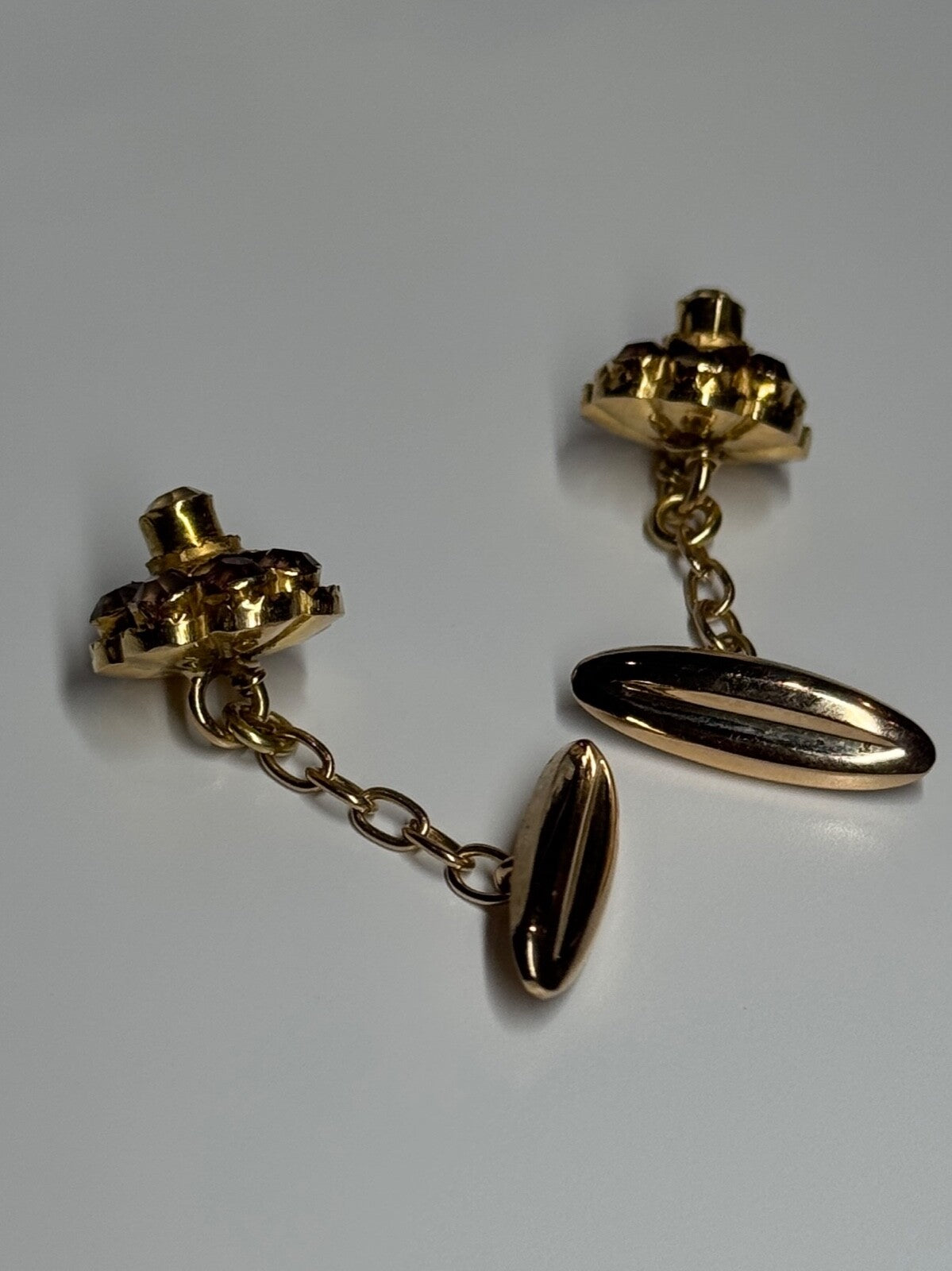 Estate Antique 18K & 14K Yellow Gold Circular Floral Leaf Cuff Links