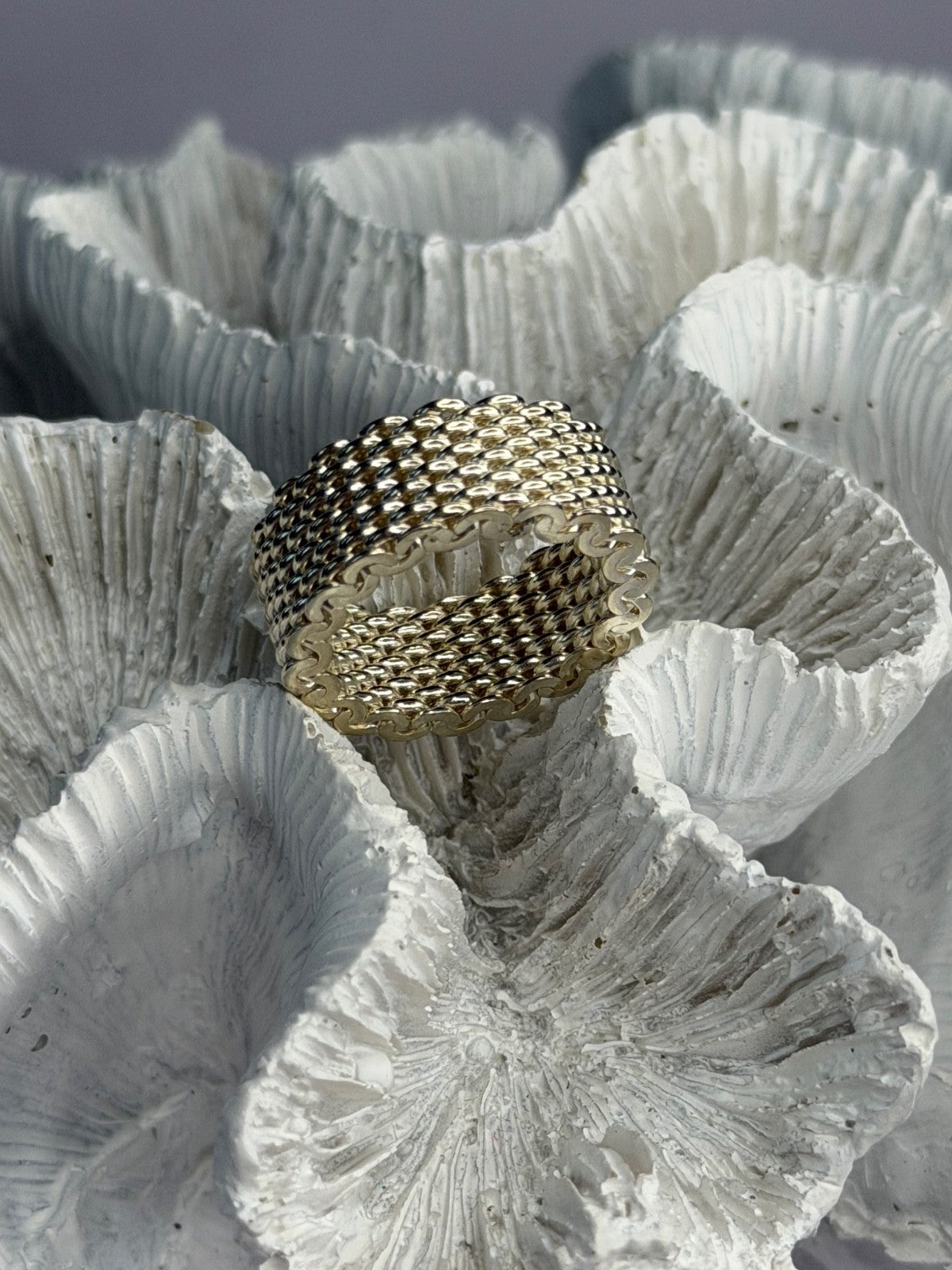 Elegant Unique Design 925 Sterling Silver Ring Size 6