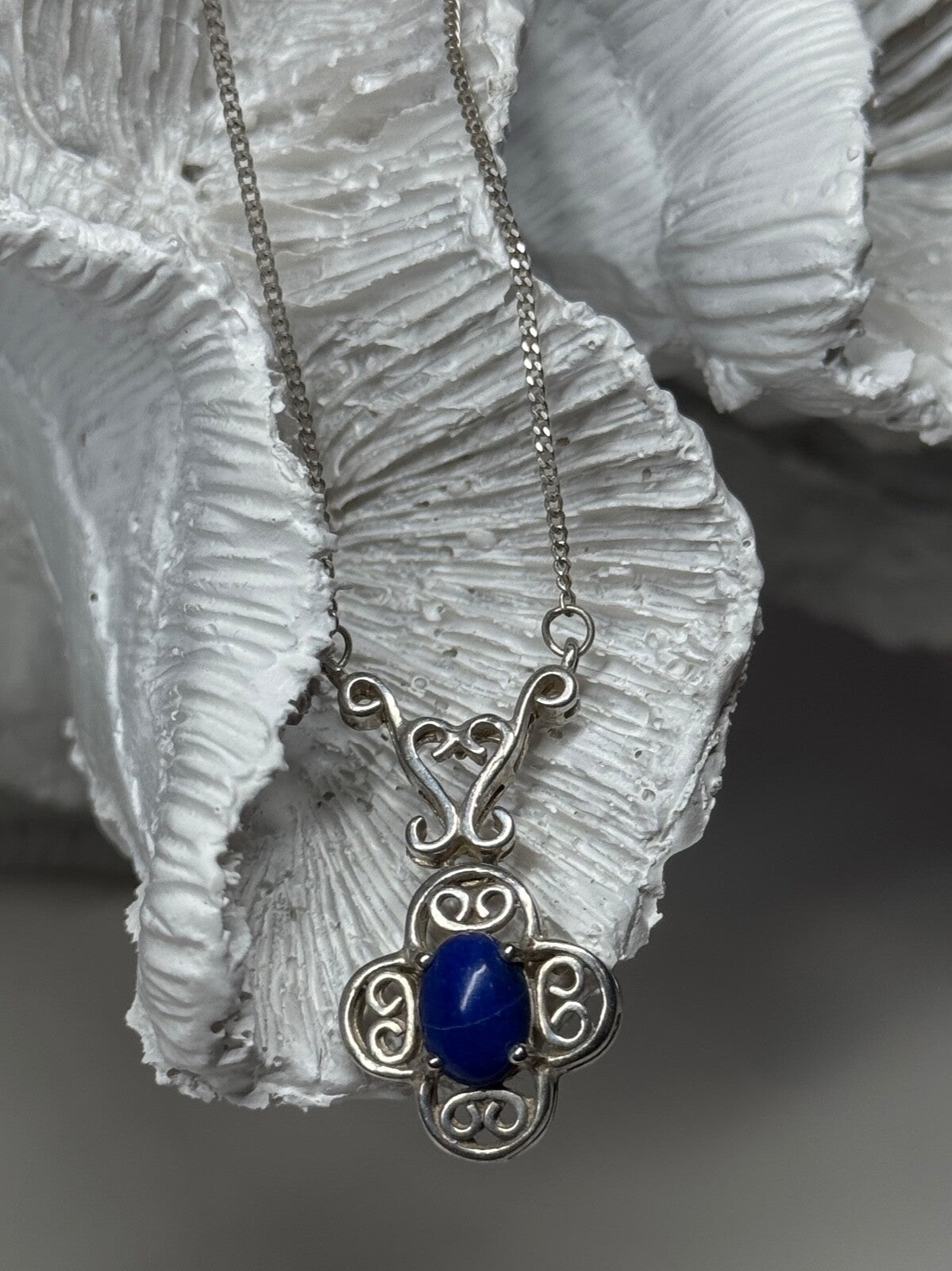 925 Sterling Silver Lapis Lazuli Necklace Length 19 In