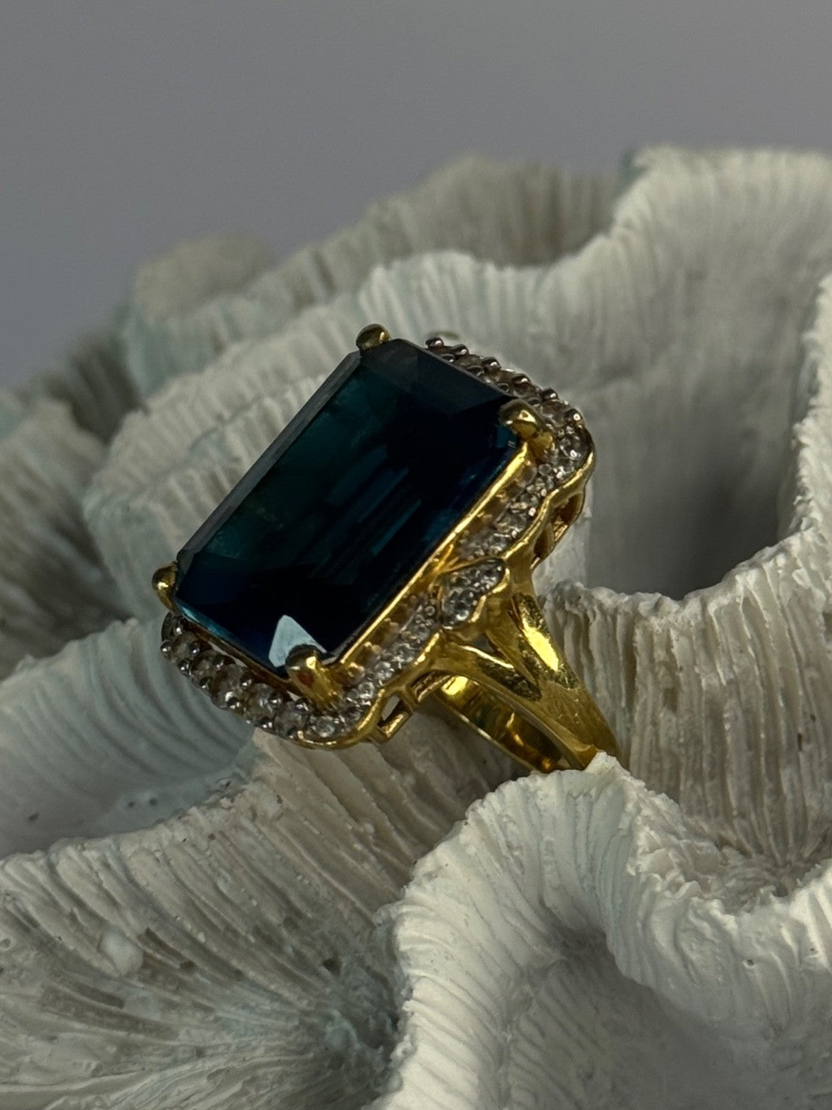 925 Sterling Silver Gold Plated Sapphire & Beryl Ring Size 9
