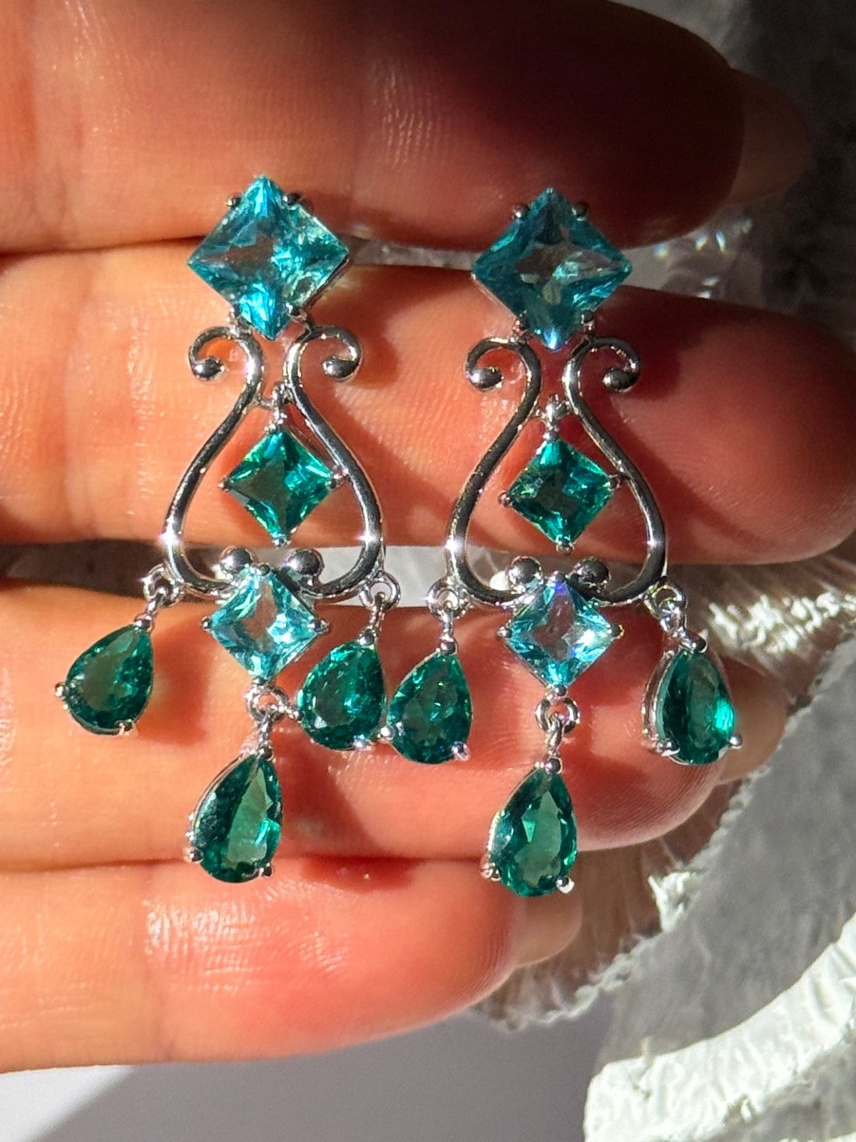 Shiny 925 Sterling Silver Aquamarine & Emerald Earrings