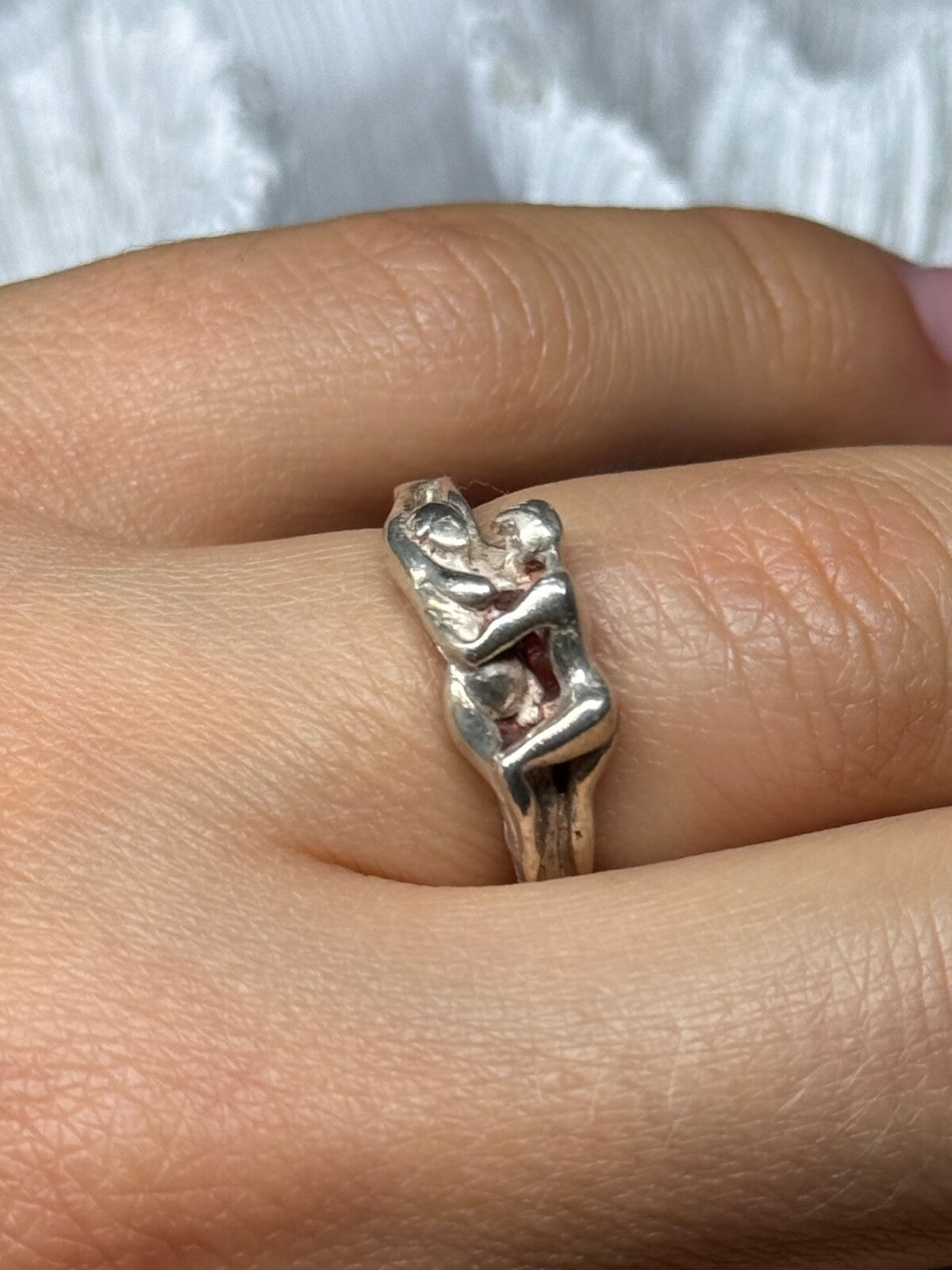 925 Sterling Silver Kamasutra Ring Size 6
