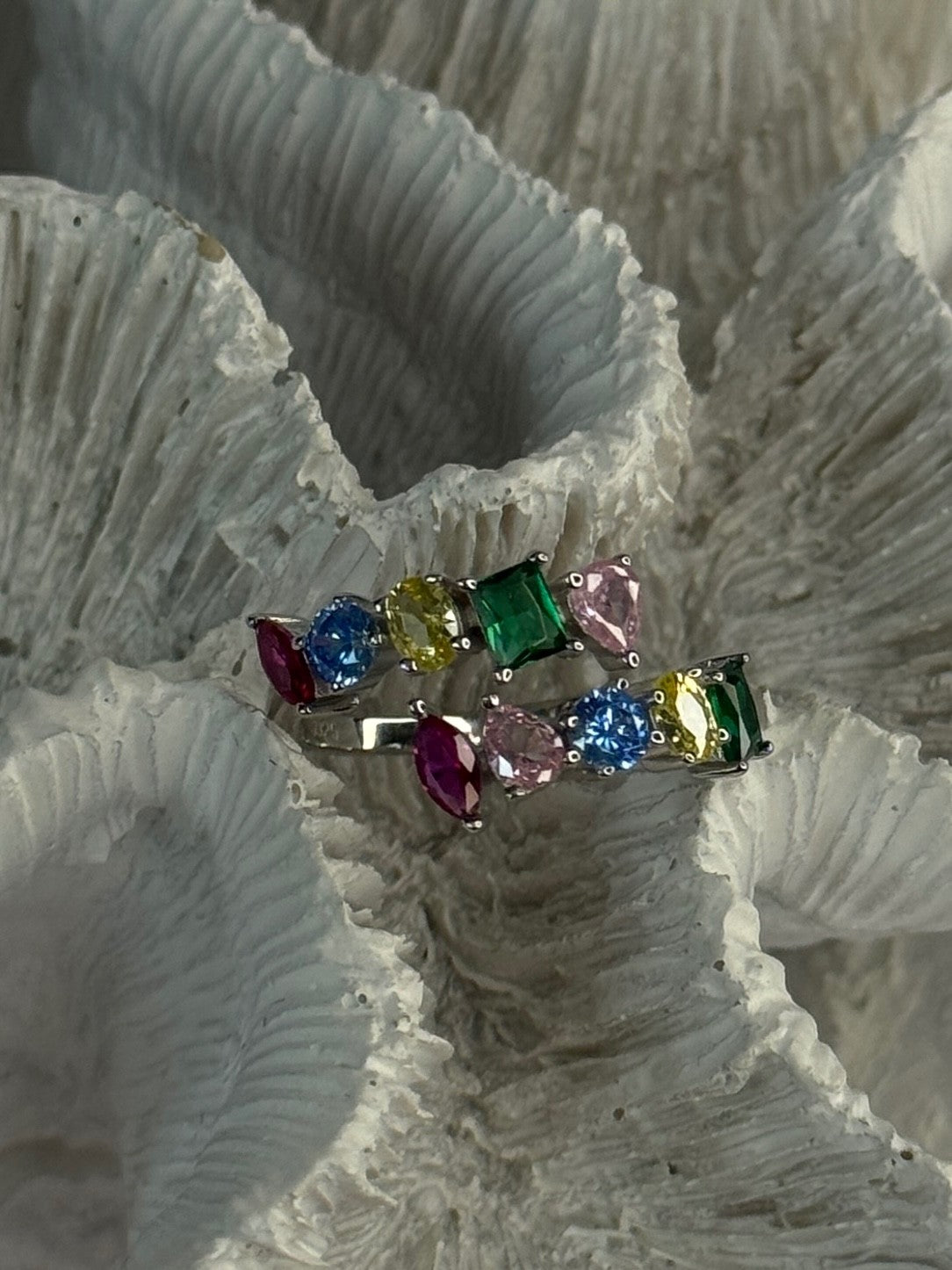 925 Sterling Silver Ring Multicolor CZ Size 7 Sizable