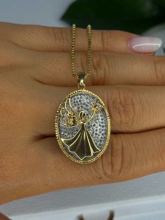 925 Sterling Silver Gold Plated Angel Cz Necklace Length 19.5 Inch