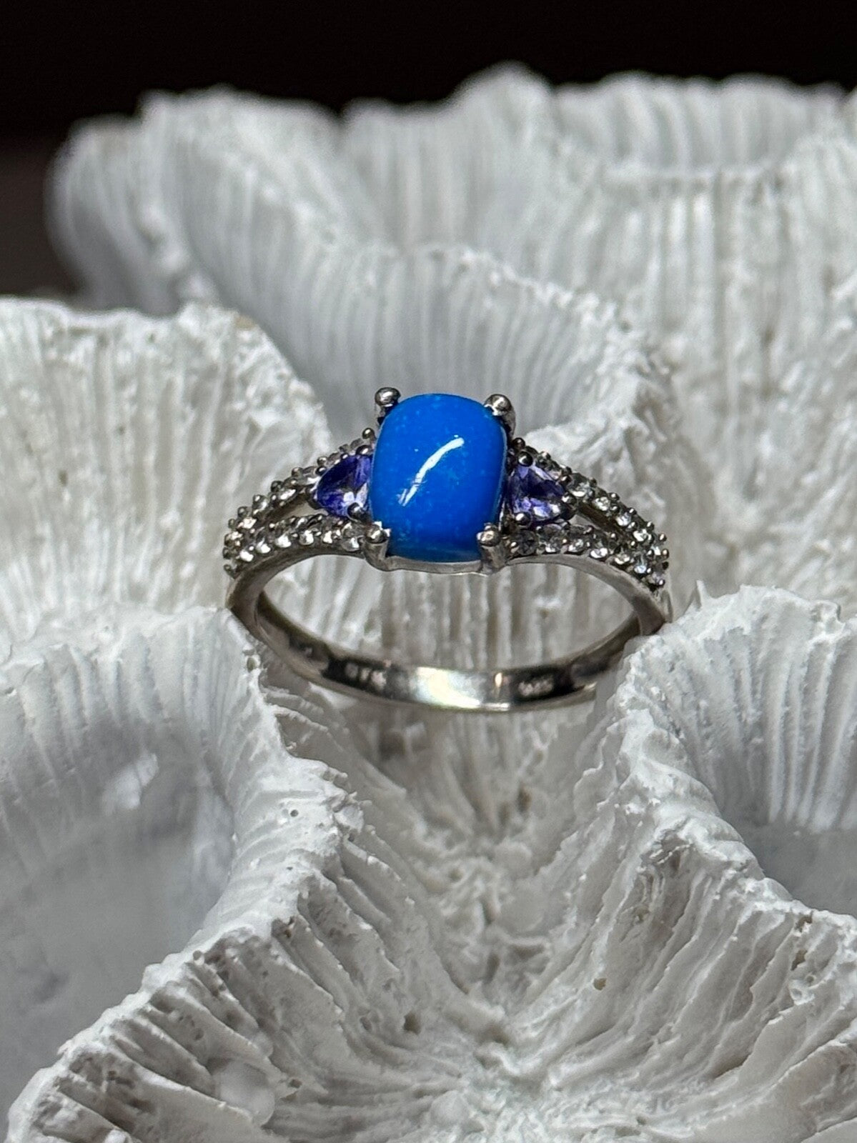 925 Sterling Silver Blue Agate, Tanzanite & Beryl Ring Size 7.5