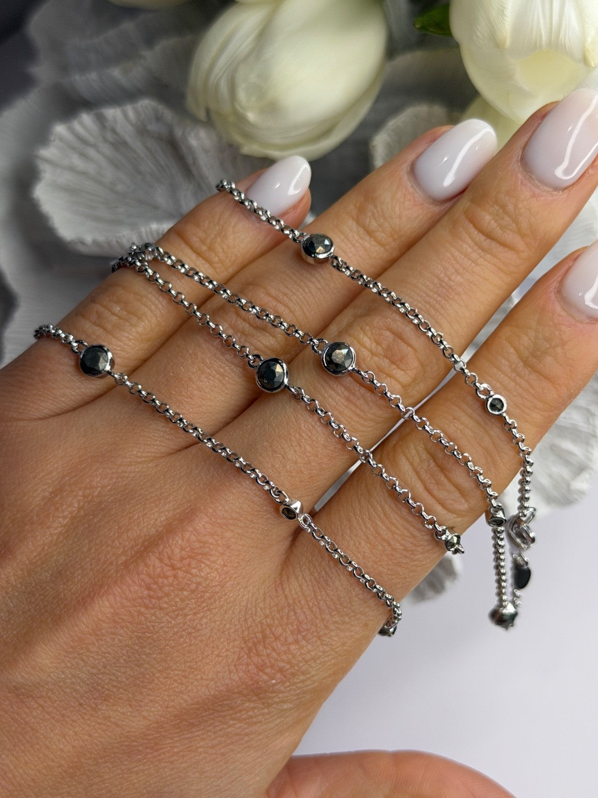 Beautiful 925 Sterling Silver Hematite Necklace Length 32 in