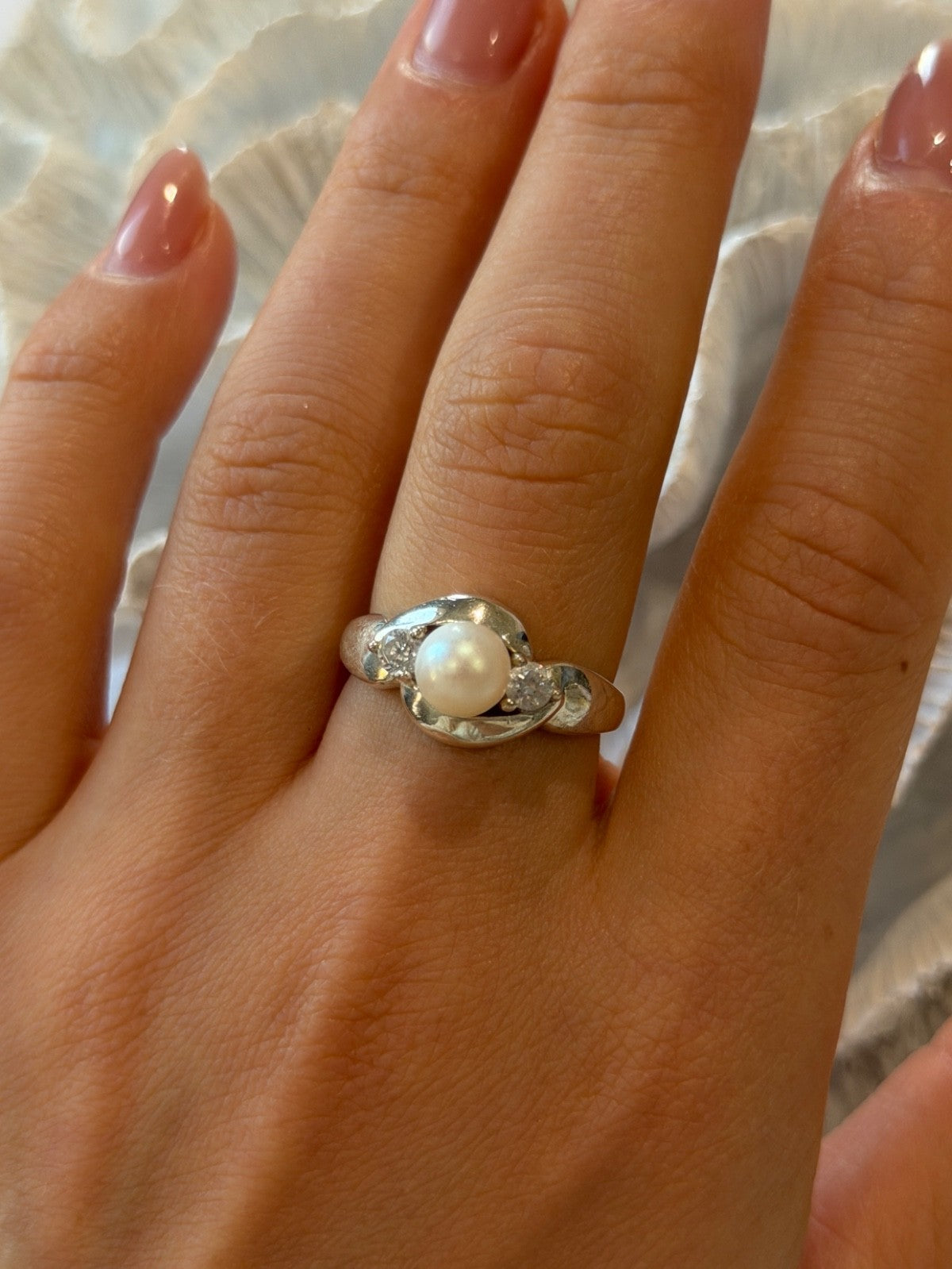 925 Sterling Silver Pearl & Cz Ring Size 8.5