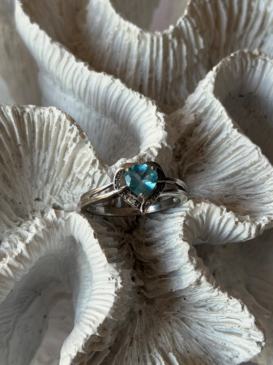 925 Sterling Silver Blue Topaz Heart & Diamond Ring Size 9