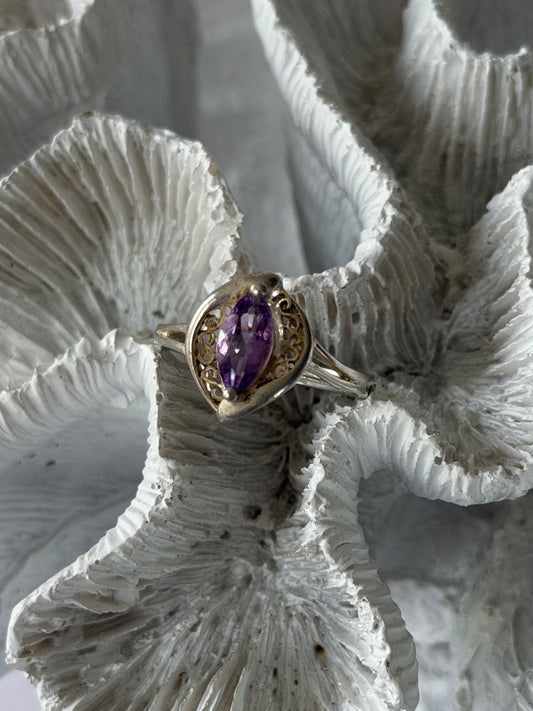 Avon 925 Sterling Silver Amethyst Ring Size 10