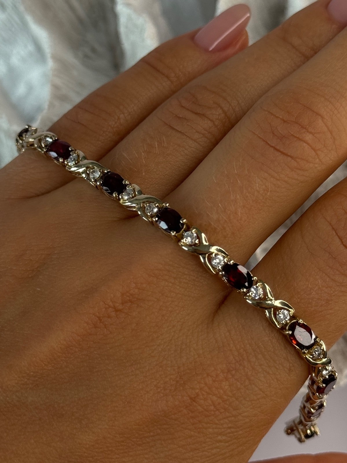 925 Sterling Silver Garnet & Beryl Bracelet Length 7