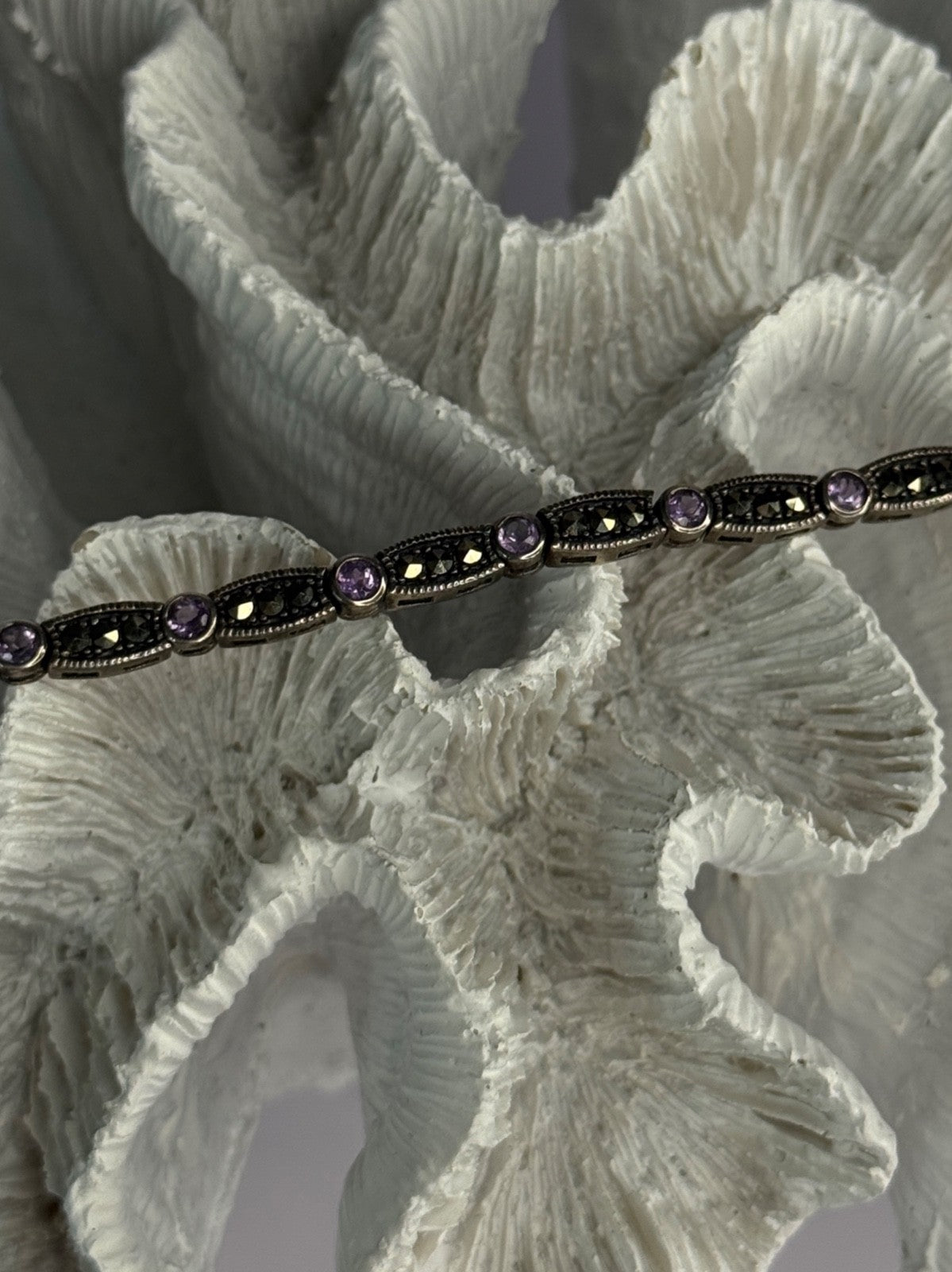 925 Sterling Silver Amethyst & Marcasite Bracelet Length 7.5