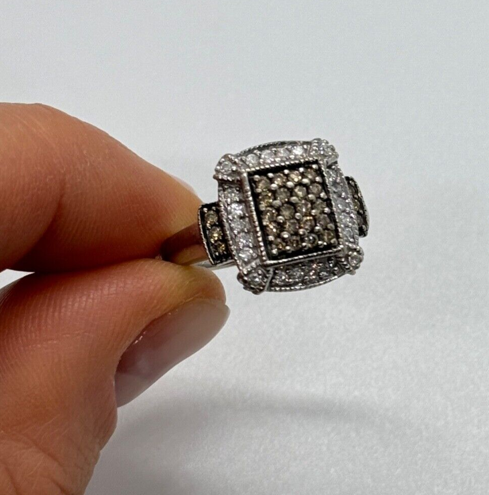 10K White Gold Diamond & Tourmaline Ring Size 4.5