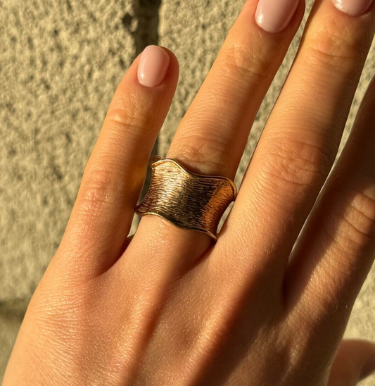 925 Sterling Silver Gold Plated Ring Size 6