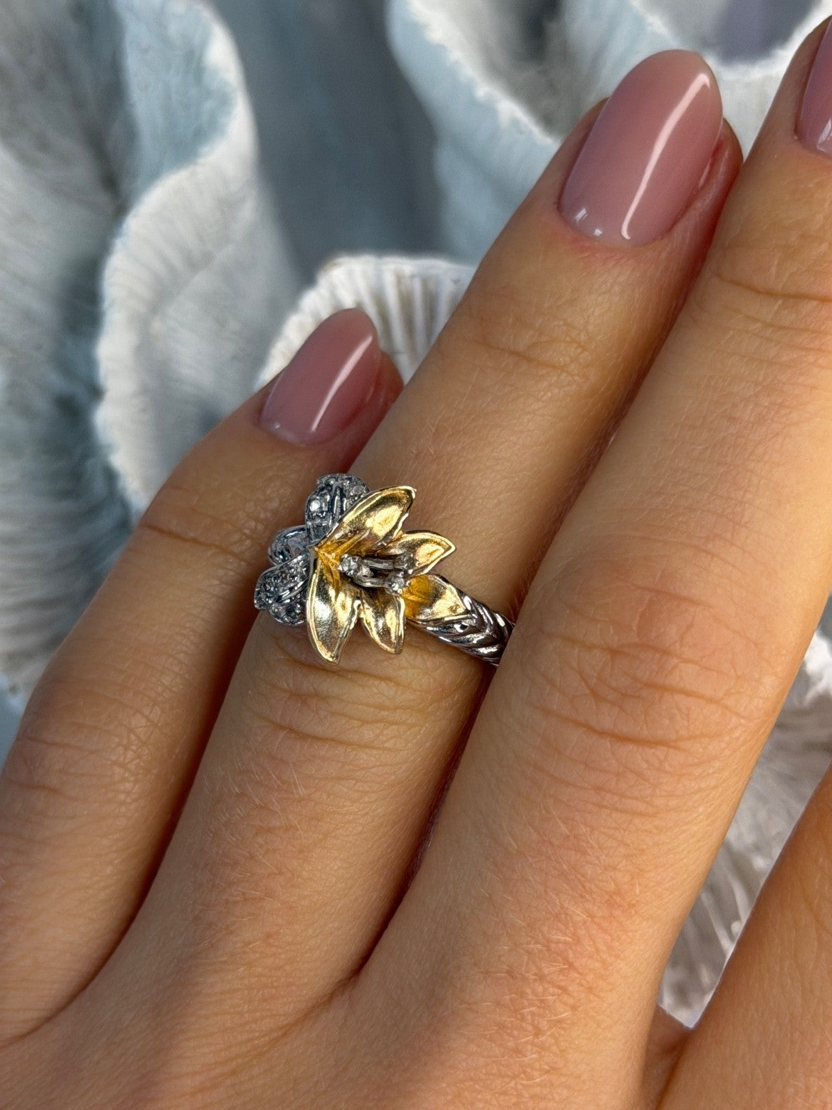 925 Sterling Silver Gold Plated Cz Flower Ring Size 6