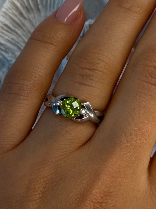 925 Sterling Silver Peridot & Beryl Ring Size 6