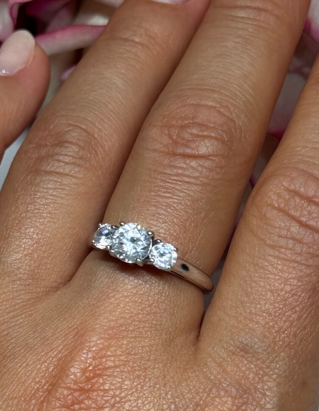 925 Sterling Silver CZ Ring Size 7.5