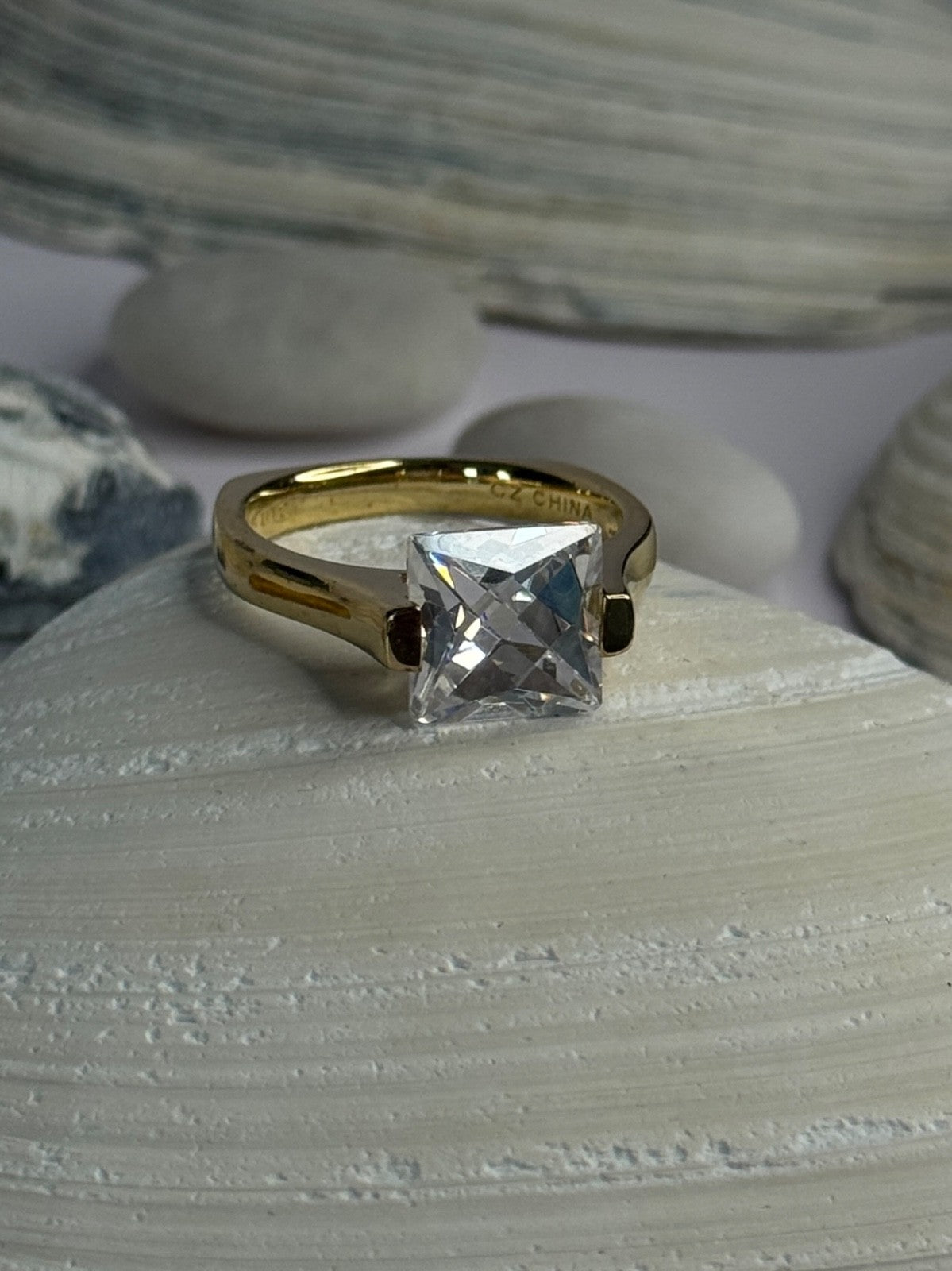 Classy Design 925 Sterling Silver Gold Plated Cz Ring Size 10