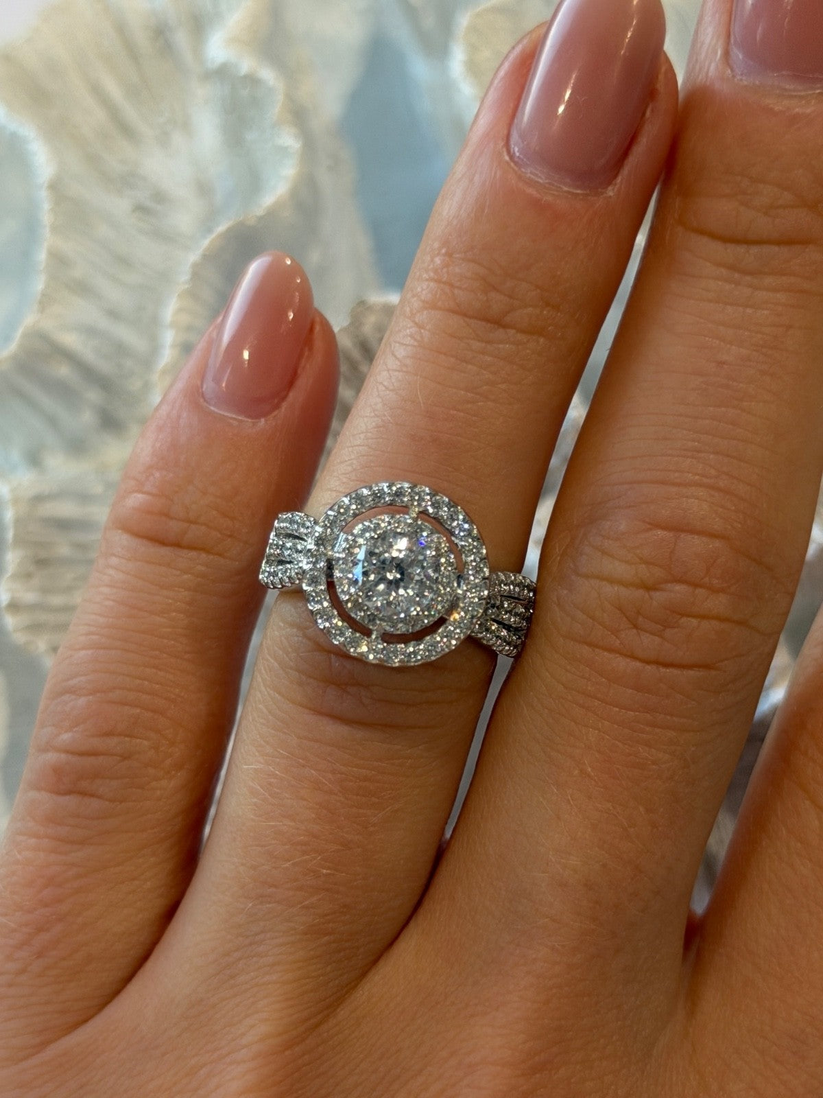 Beautiful 925 Sterling Silver Cz Ring Size 6