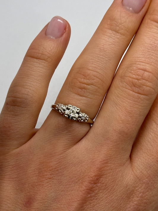 14K White Gold Diamonds Matched Perfection Ring Size 6
