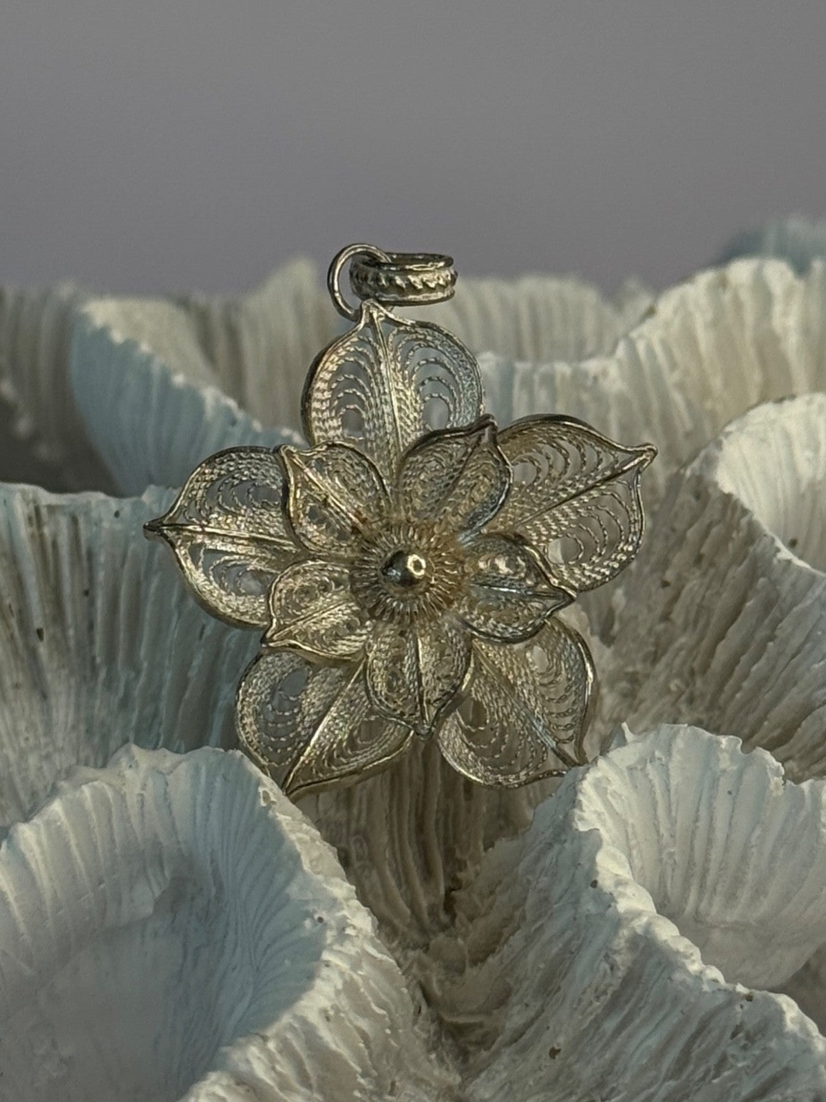 925 Sterling Silver Flower Pendant Length 1.50 Inch