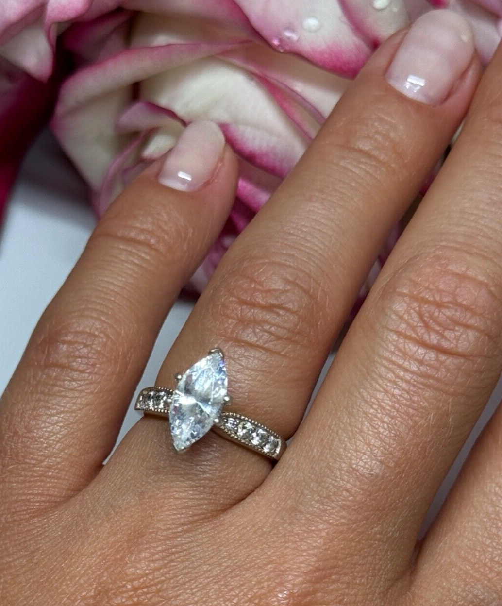 925 Sterling Silver CZ Ring Size 5.5