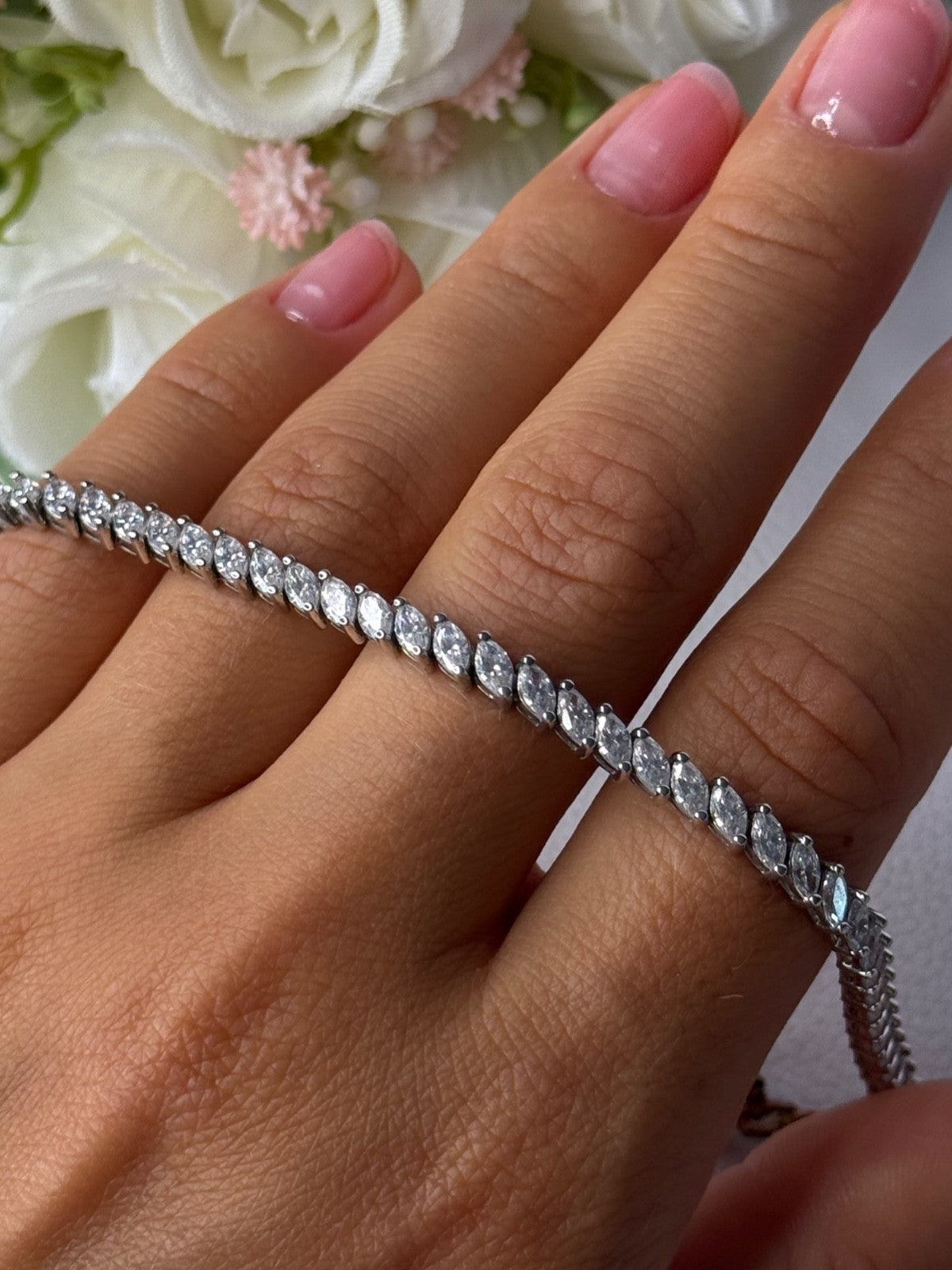 Elegant 925 Sterling Silver CZ Bracelet Length 7.5 Inch