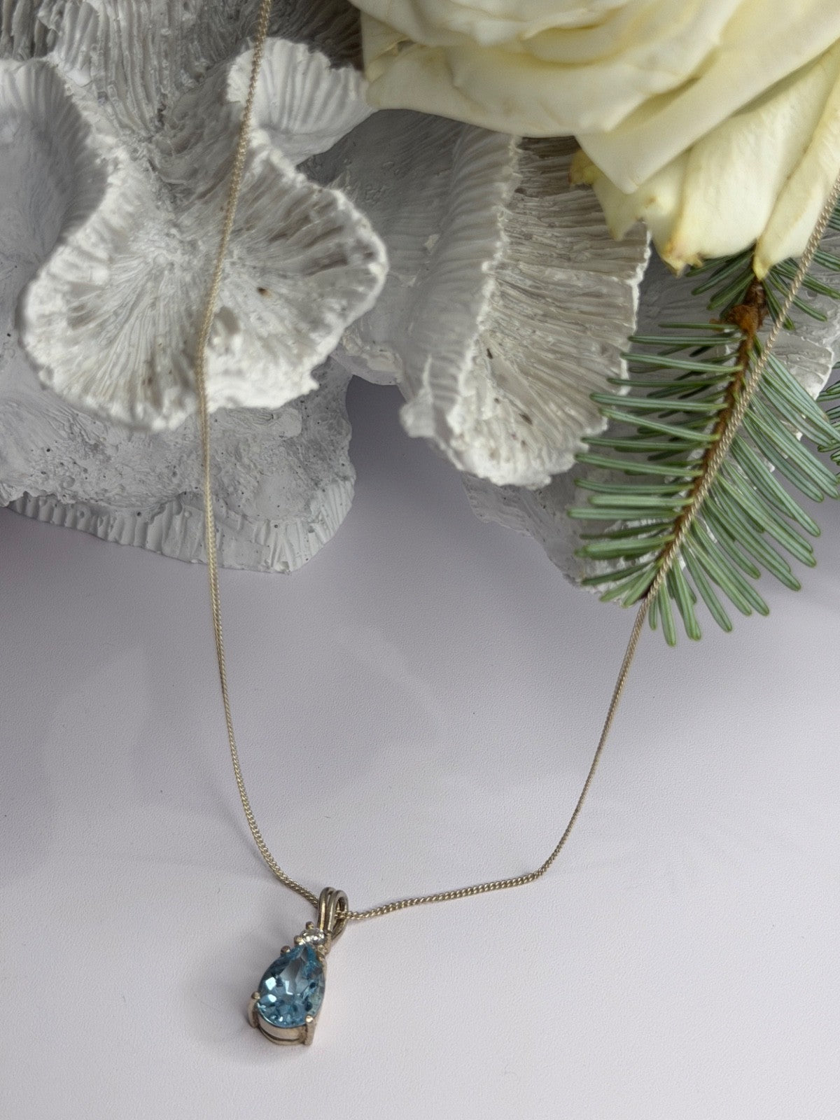 925 Sterling Silver Blue Topaz & Beryl Necklace Length 18 in