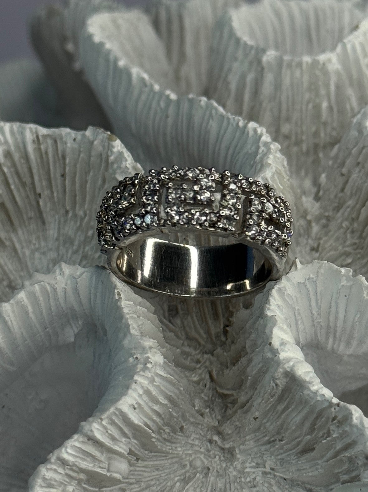Elegant Design 925 Sterling Silver Beryl Ring Size 7.5