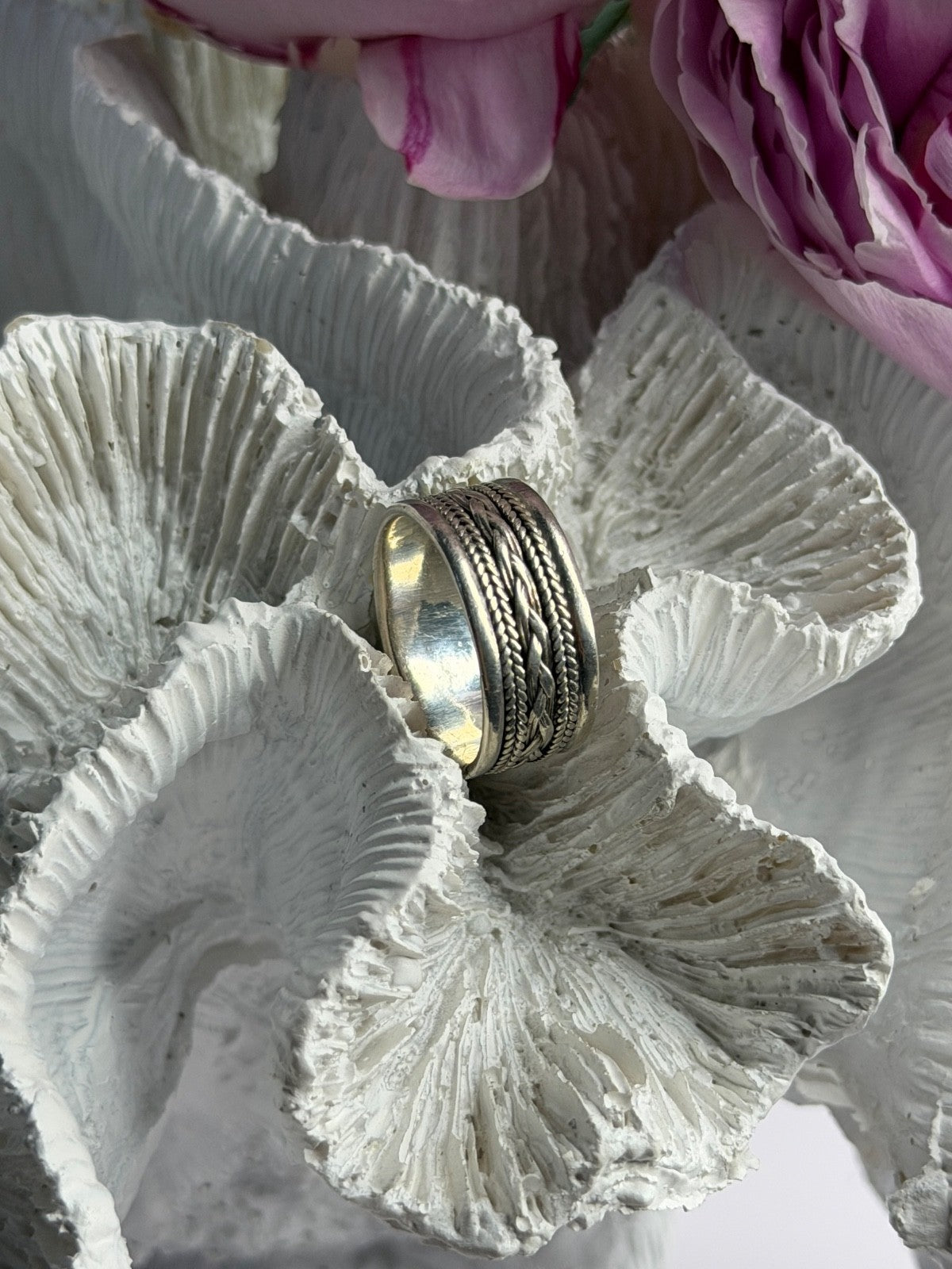 925 Sterling Silver Band Ring Size 6.5