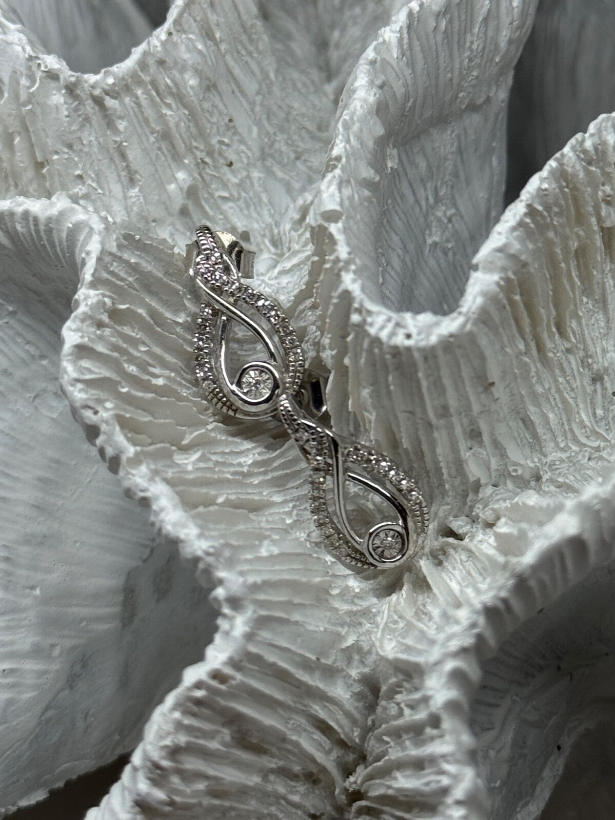 Interwoven 925 Sterling Silver White Topaz Earrings Length 0.6 in