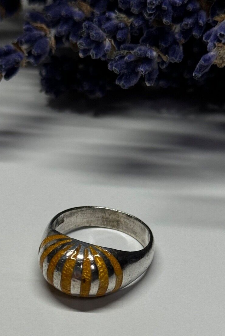 925 Sterling Silver Enamel Ring Size 6