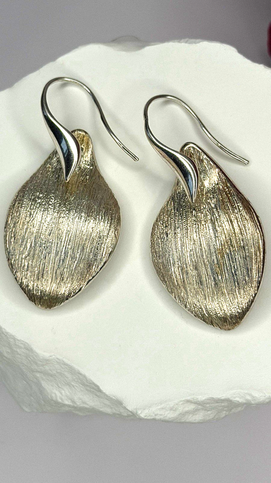 Elegant Italy 925 Sterling Silver Leaf Earrings