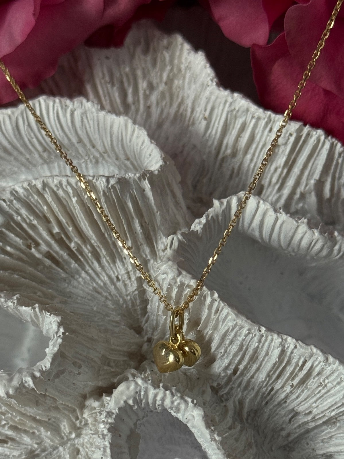 14K Yellow Gold 2 Hearts Necklace Length 18 inch