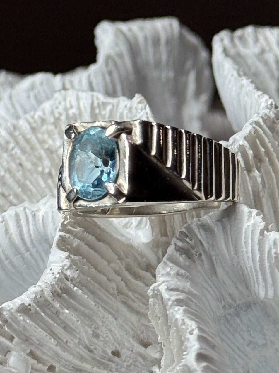 Men's 925 Sterling Silver Topaz Ring Size 8.5